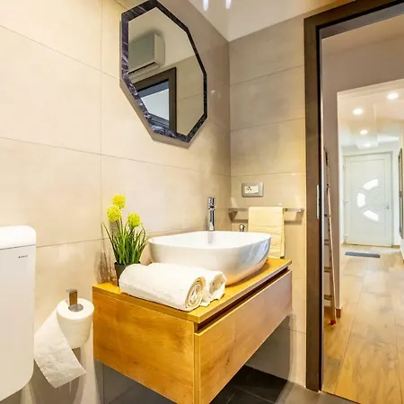 Lavanda Maslina - New Luxury Pula