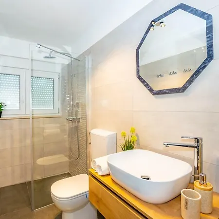 Lavanda Maslina - New Luxury