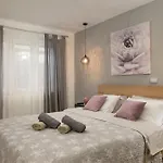 Lavanda Maslina - New Luxury Apartamento *