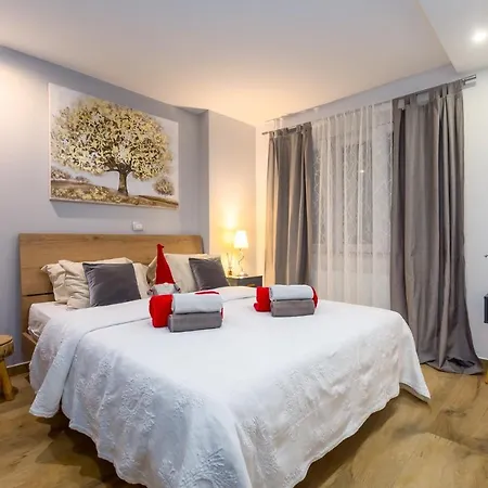 Lavanda Maslina - New Luxury Appartement *