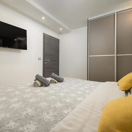 Lavanda Maslina - New Luxury * Pula