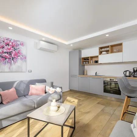 Lavanda Maslina - New Luxury Apartamento *