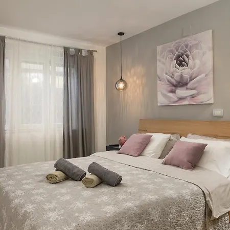 Lavanda Maslina - New Luxury Appartement *