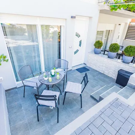 Apartman Lavanda Maslina - New Luxury Póla