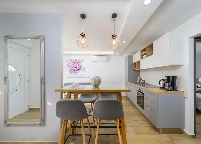 Lavanda Maslina - New Luxury Apartment Pula