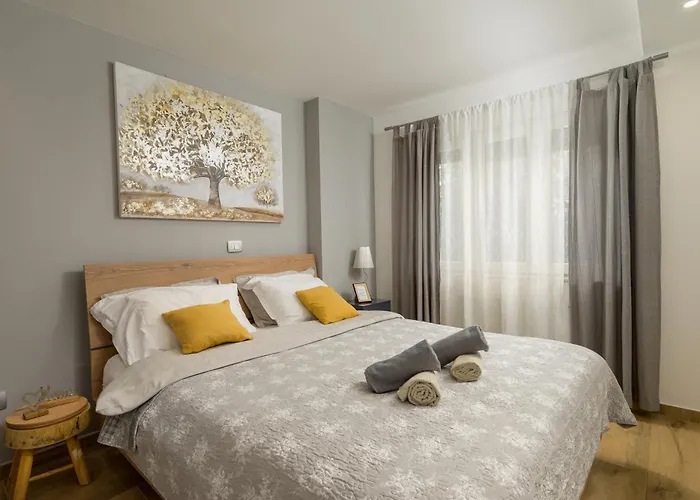 Lavanda Maslina - New Luxury