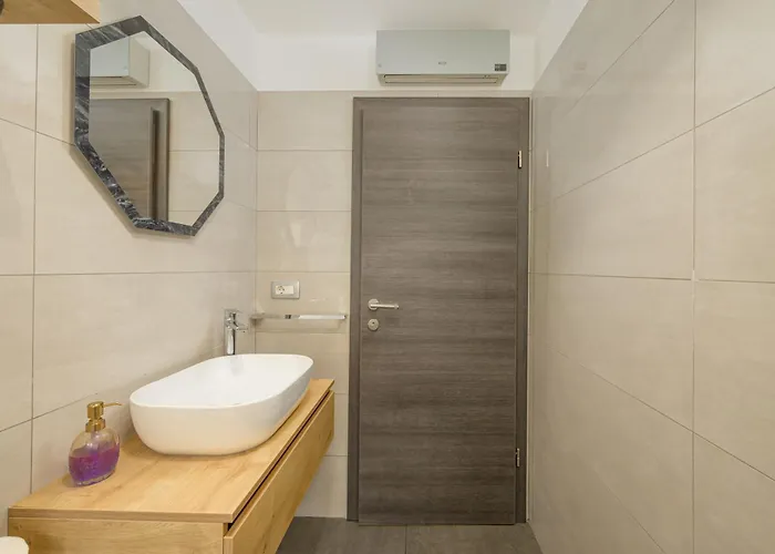 Lavanda Maslina - New Luxury