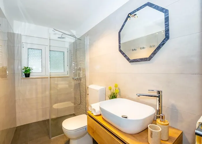 Lavanda Maslina - New Luxury