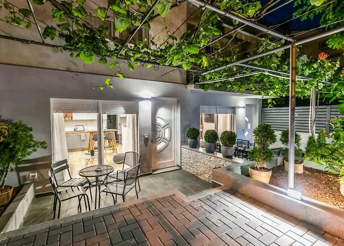 Lavanda Maslina - New Luxury *